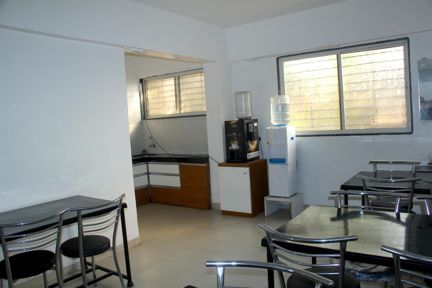 Hotel Ambai Executive Tuljapur Extérieur photo