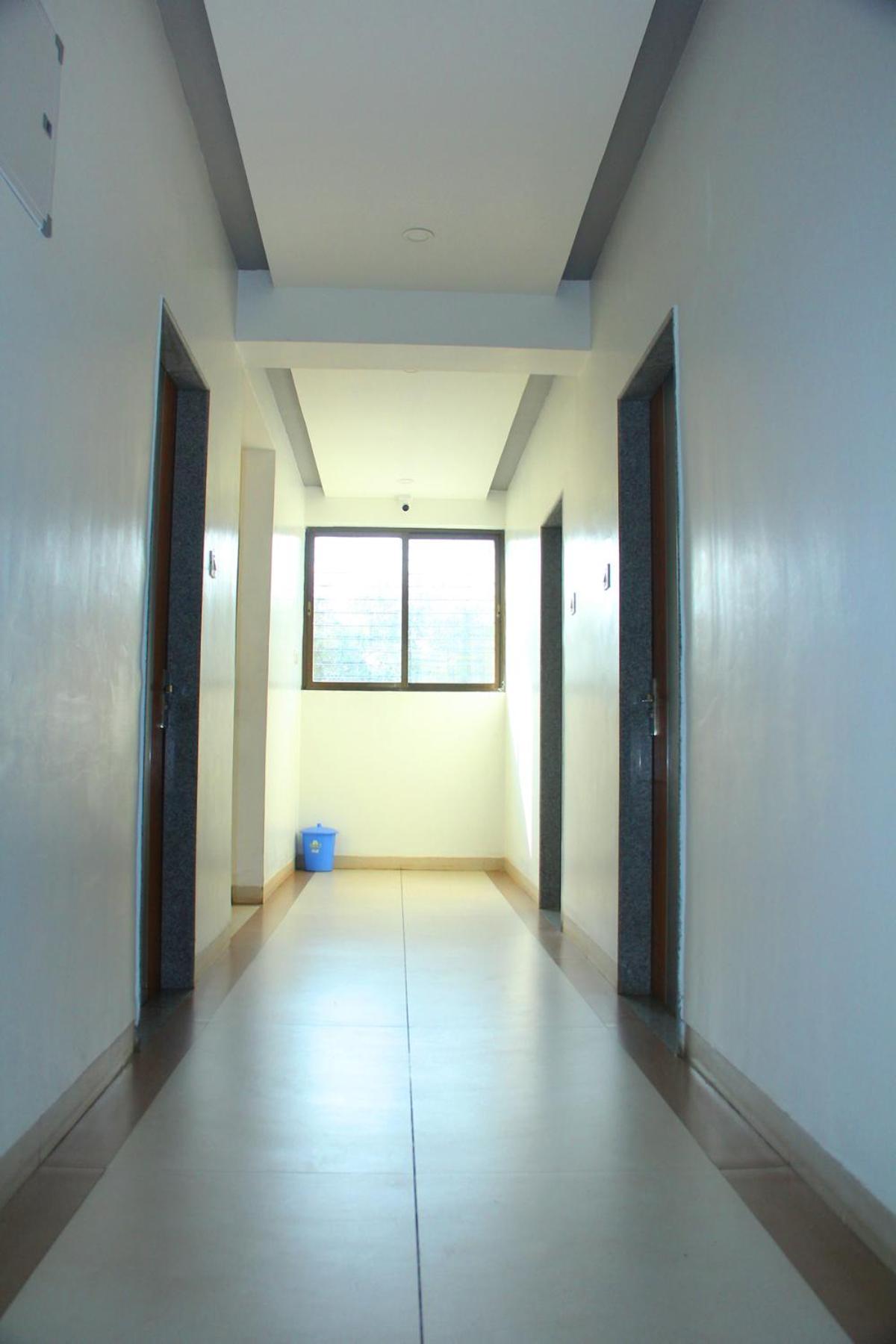 Hotel Ambai Executive Tuljapur Extérieur photo
